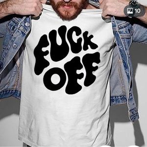 Tee shirt size medium